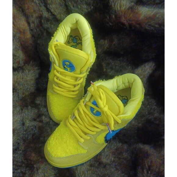 New NO BOX Nike Dunk Low SB Grateful Dead Yellow Bear 2020 Size Womens 8 Rare - Picture 2 of 12